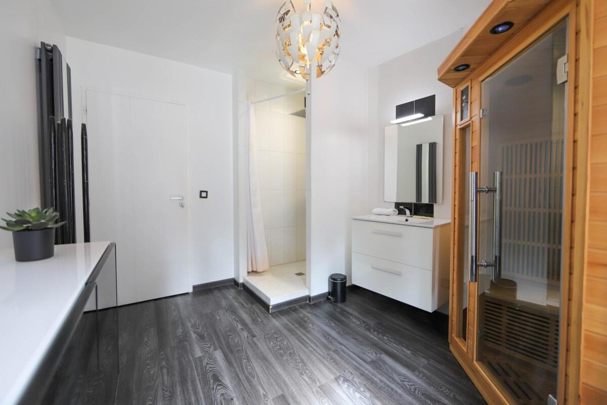 2 Bd Apartment With Sauna In The Center Of Annecy Exteriör bild