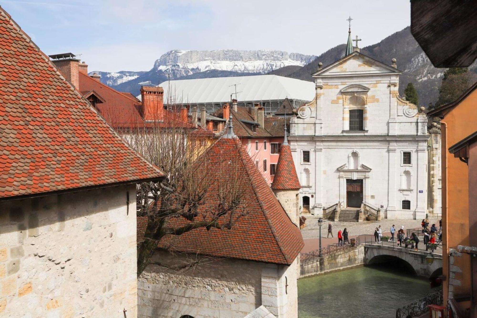 2 Bd Apartment With Sauna In The Center Of Annecy Exteriör bild