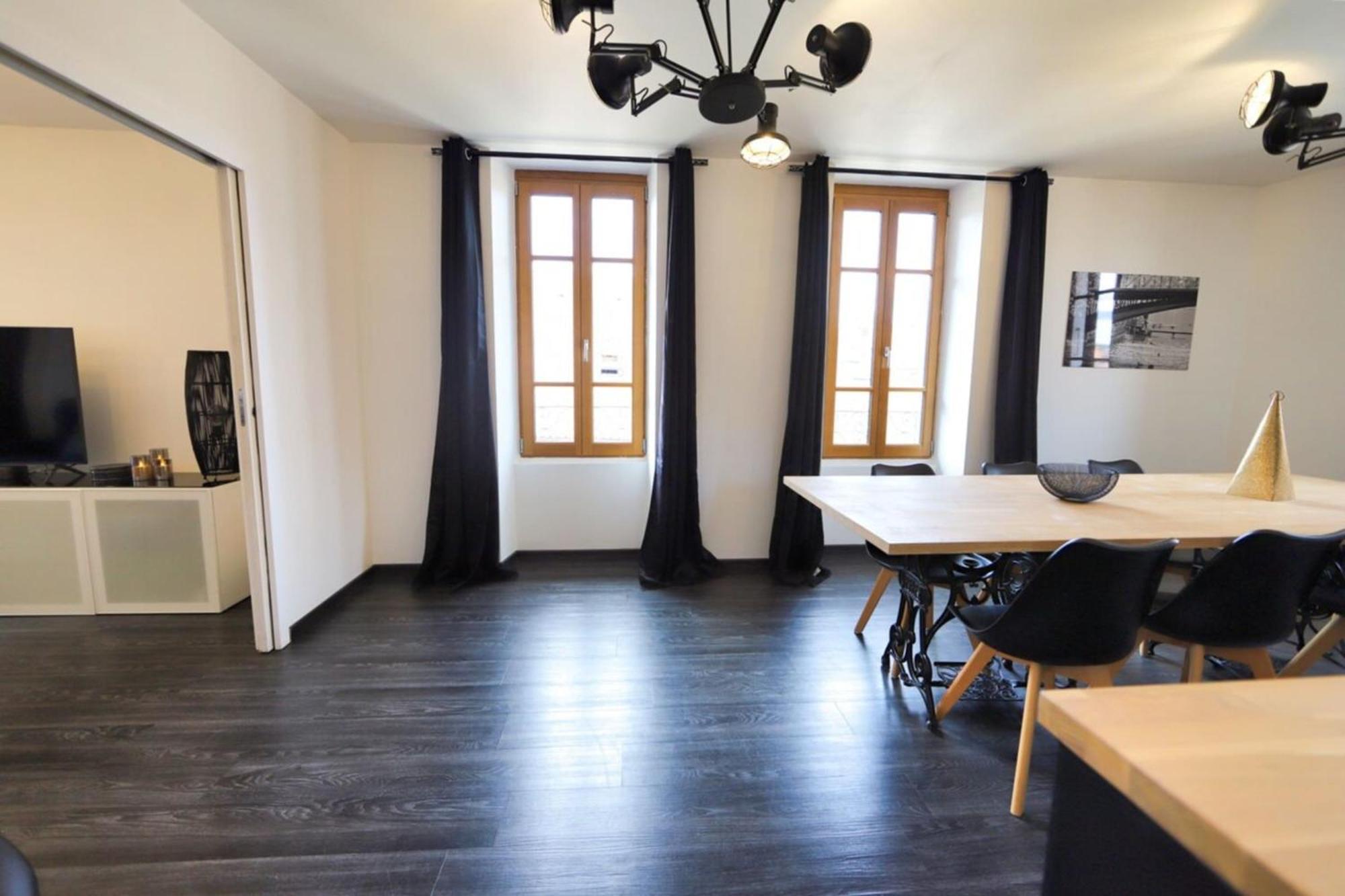 2 Bd Apartment With Sauna In The Center Of Annecy Exteriör bild